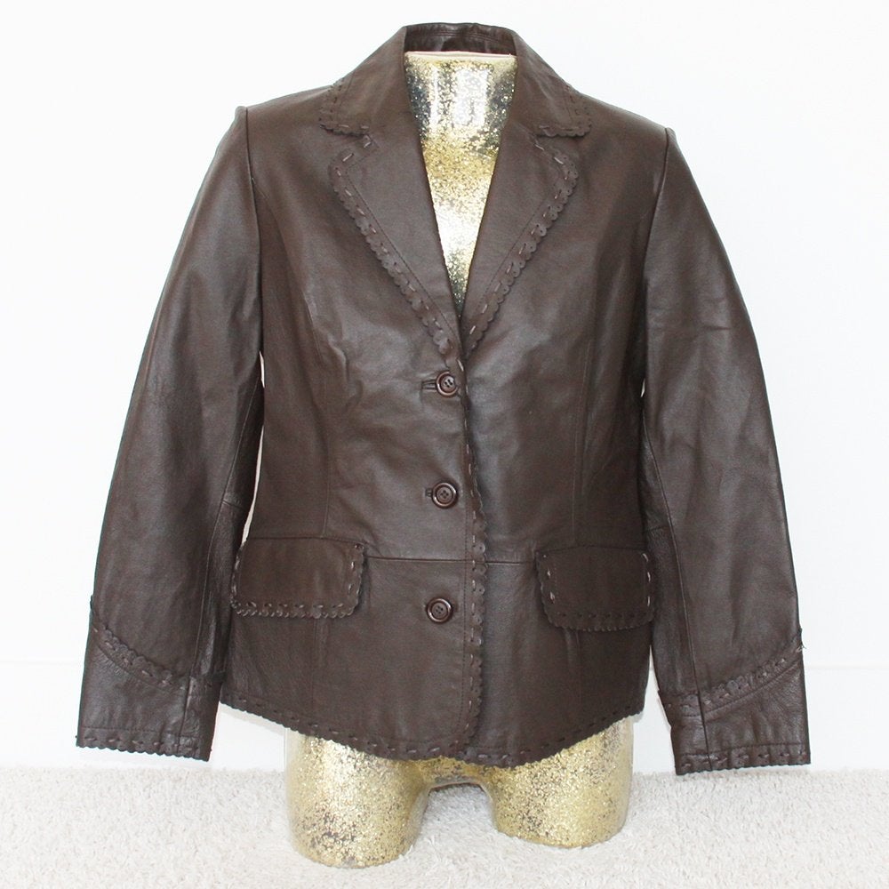 Zeer Mooie Nieuwe Bruin Leren Dames Jas (Maat 38) € 70,-, Kleding | Dames, Bruin, Verzenden, Zo goed als nieuw, ANDERE