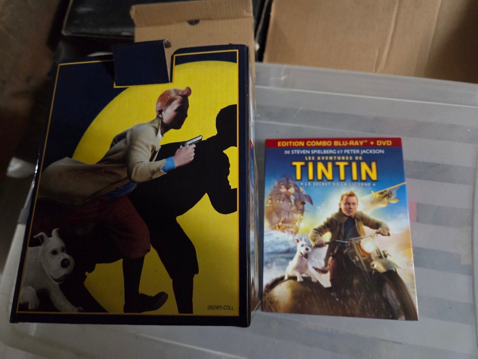 Kuifje Tintin Blu ray -dvd met sideshow weta statue Bobby., Ophalen