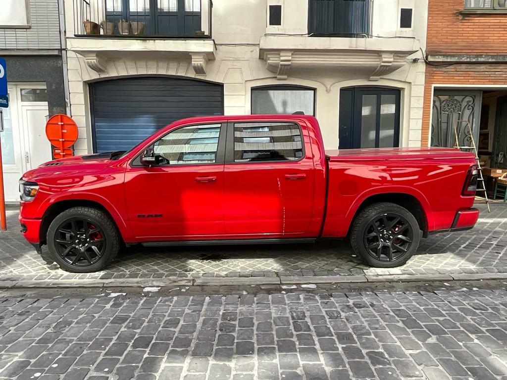 RAM D1 LARAMIE Transport léger, Autos, Autres marques, Achat, Entreprise, Boîte manuelle