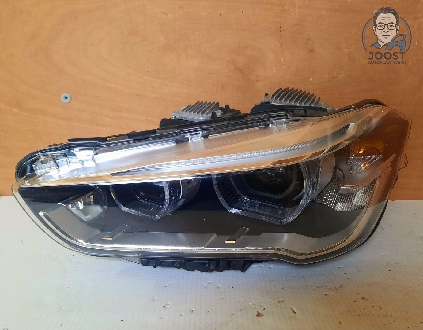Koplamp LED links orgineel BMW X1 F48 v.a 2014 7472219, Gebruikt, Herkomst onderdeel bekend, -info@bmwgroup.com, BMW
