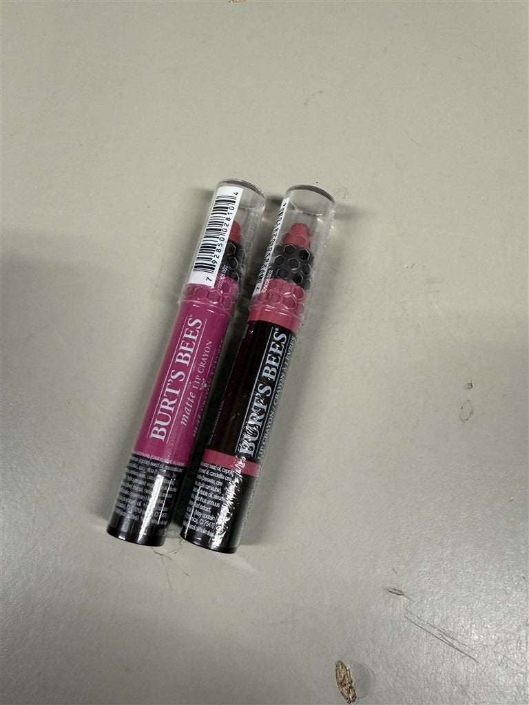 Lippenstift - Burt bees twee stuks, Bijoux, Sacs & Beauté, Beauté | Cosmétiques & Maquillage, Enlèvement ou Envoi, Neuf