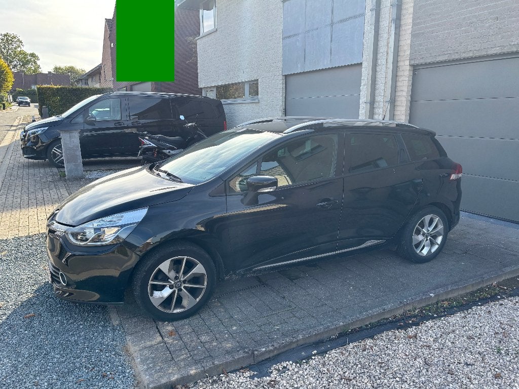 Renault Clia Grandtour 0.9 TCE 130 - Euro 6b, Autos, Achat, Euro 6, Boîte manuelle, Noir