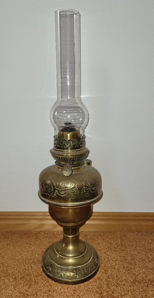 Antieke koperen olielamp, Ophalen, Koper