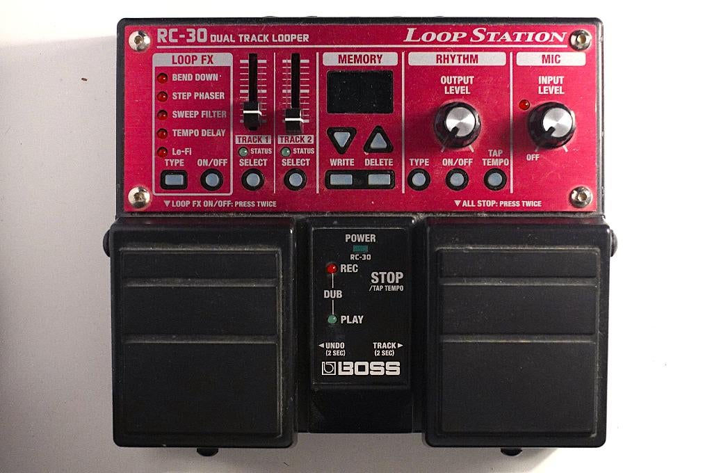 Pédale de guitare BOSS RC-30 Loopstation (2 tracks recorder), Musique & Instruments, Effets, Volume, Autres types, Multi-effet