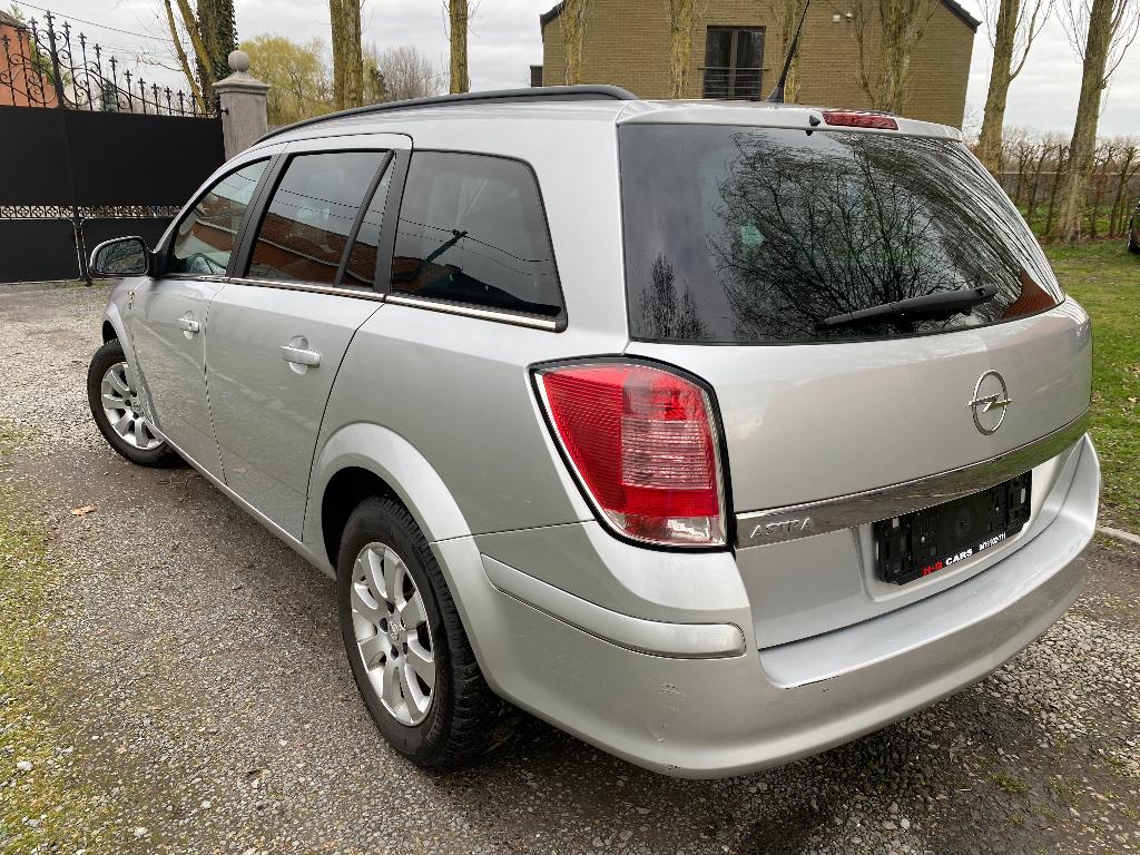 Opel Astra break 1.4i 1er prop, Achat, Entreprise, Boîte manuelle, 5 portes