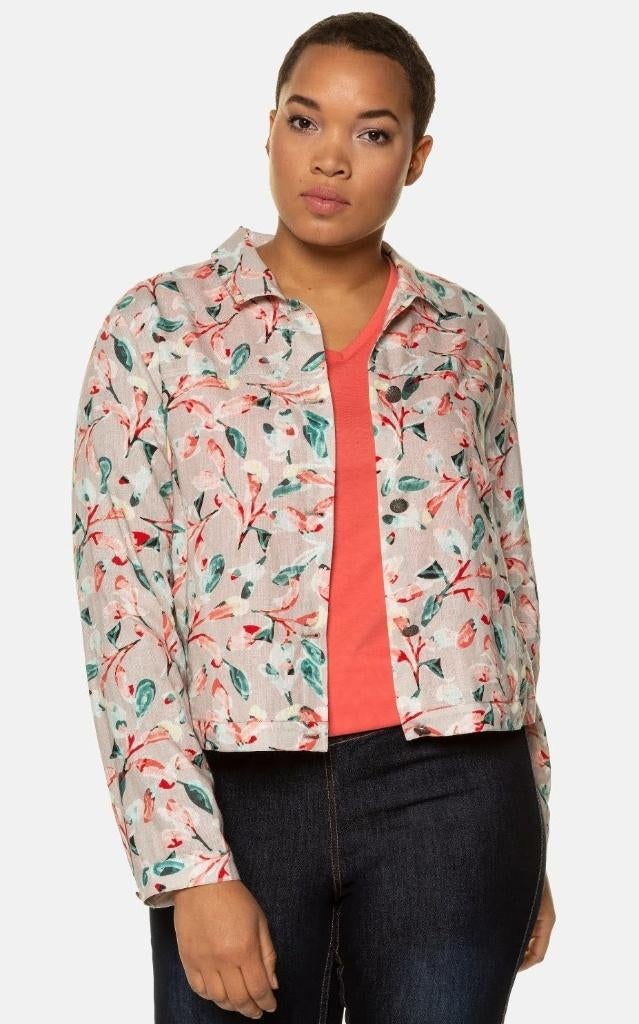 Ulla Popken, flowerprint kort jasje, mt 50/52, Enlèvement ou Envoi, Comme neuf, Veste ou Veston