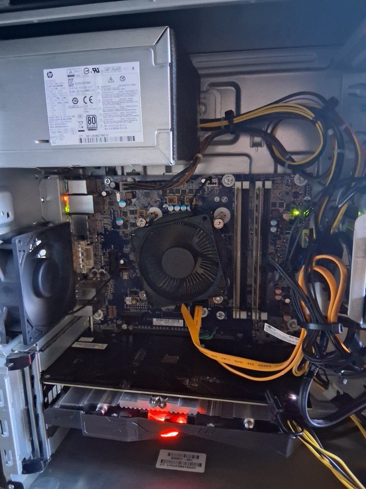 Intel i5 7400 16 GB DDR4 GTX 1050ti 4 GB 16 GB gaming-deskto, Computers en Software, Ophalen, 512 GB, Zo goed als nieuw, HP