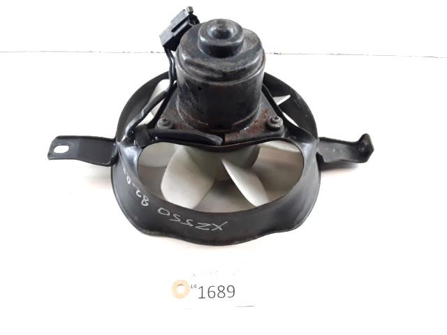 XZ550G 1982 - 1983 Yamaha Radiator Ventilator D1-37642, Motoren