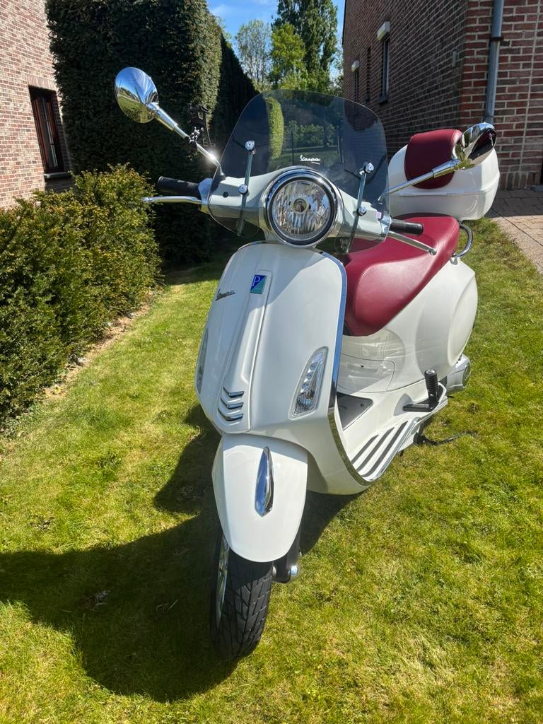 Vespa Primavera 125cc Te koop, Fietsen en Brommers, Scooters | Vespa, Ophalen, Zo goed als nieuw