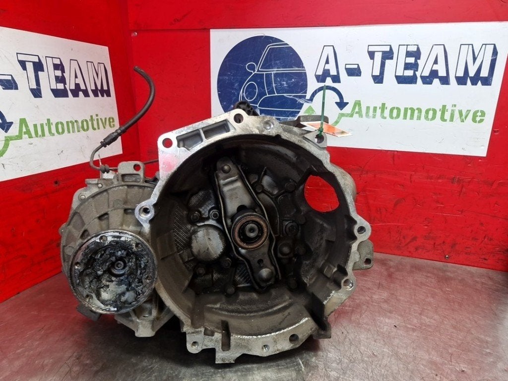 BOITE DE VITESSES MANUELLE Golf V (1K1) (|02S300046GX|), Volkswagen, Volkswagen AG, Utilisé, Kundenbetreuung@volkswagen.de