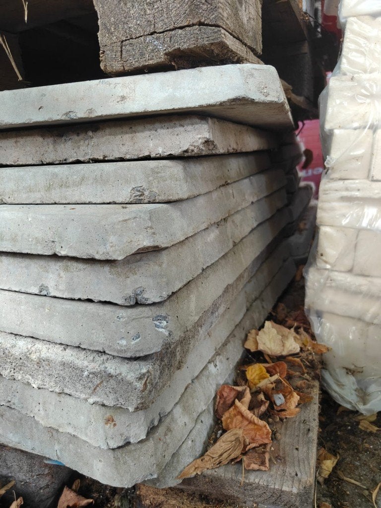Beton deksels 60cm x 60cm, Doe-het-zelf en Bouw, Ophalen, Zo goed als nieuw