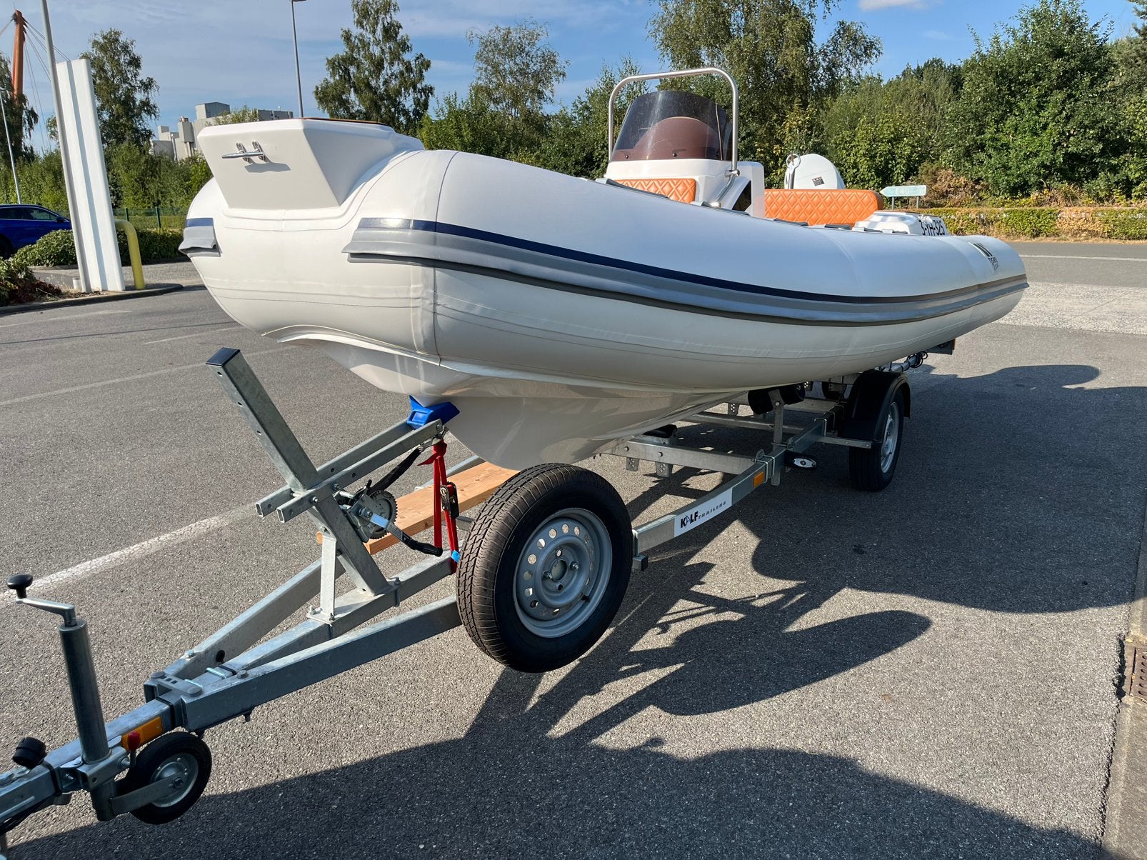 RIB Sportline 480 + suzuki 60 pk 2024 nieuwstaat !!, Watersport en Boten, Ophalen, Zo goed als nieuw, Tiger Marine, Buitenboordmotor