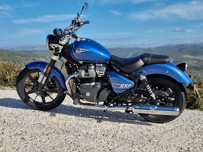 ROYAL ENFIELD SUPERMETEOOR - 1900 KM, Particulier