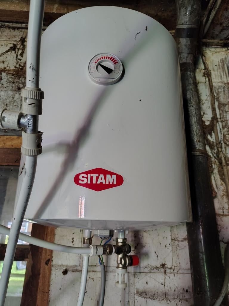 Boiler 50 liter, Doe-het-zelf en Bouw, Chauffageketels en Boilers, 20 tot 100 liter, Ophalen, Gebruikt, Boiler