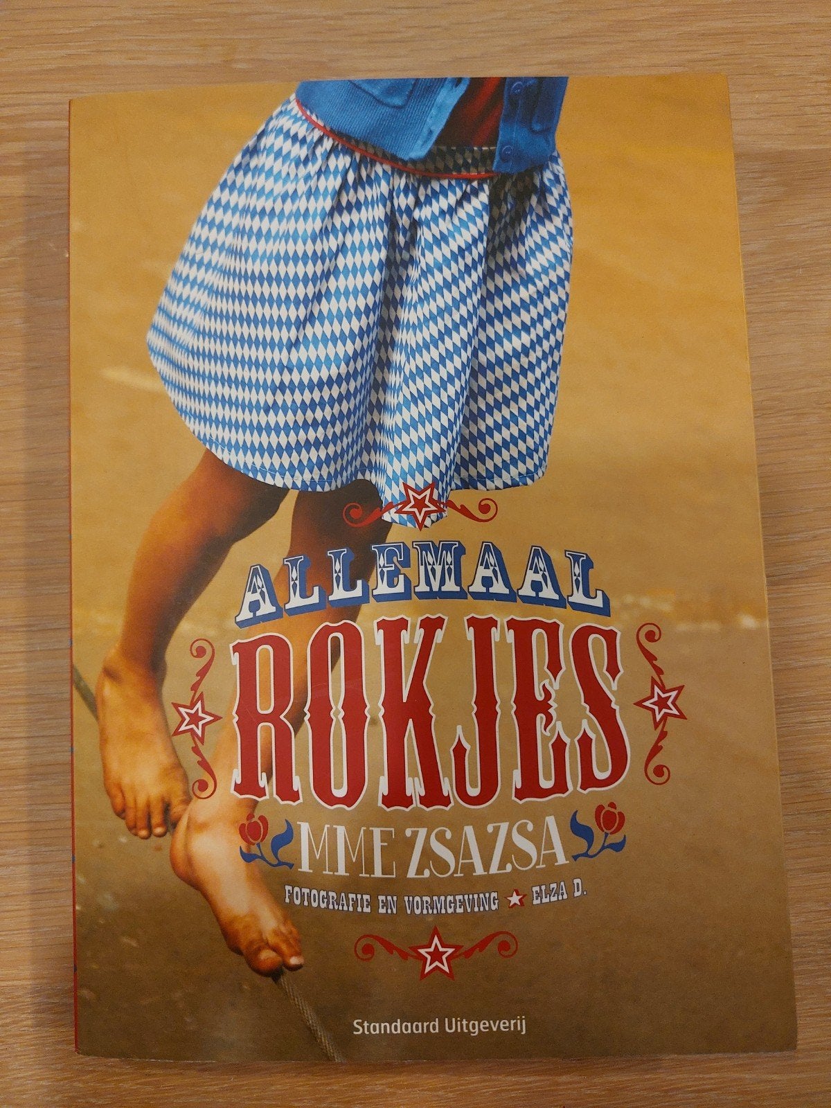 Allemaal rokjes, Livres, Mode, Enlèvement ou Envoi, Comme neuf, Mode en général