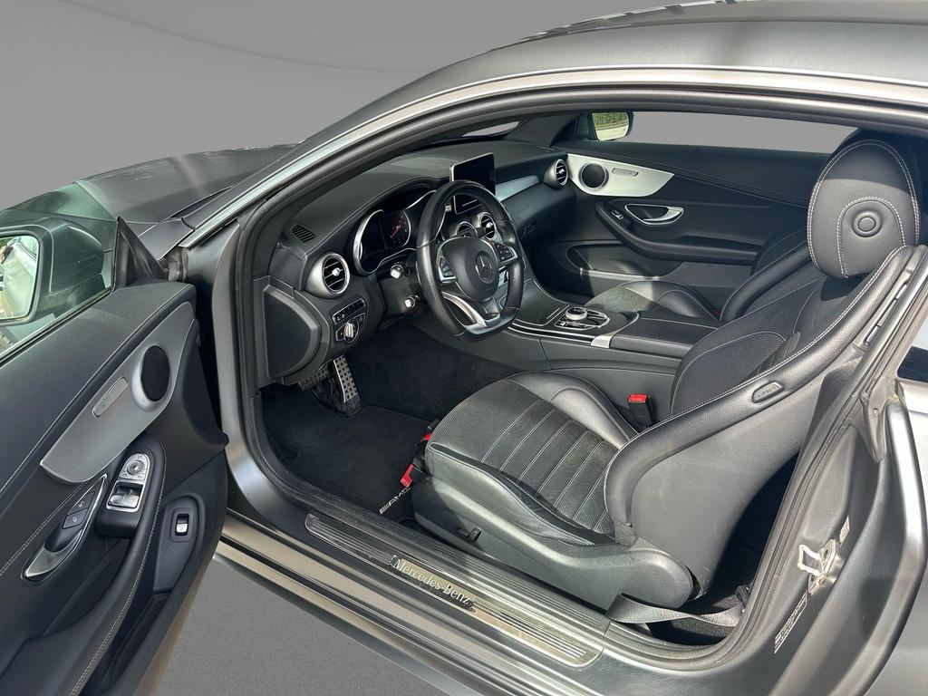 Mercedes-Benz C 250 Amg Line Coupé + FULL MB SERVICE + LEDE, Auto's, Mercedes-Benz, Automaat, 4 zetels, 4 cilinders, Leder en Stof