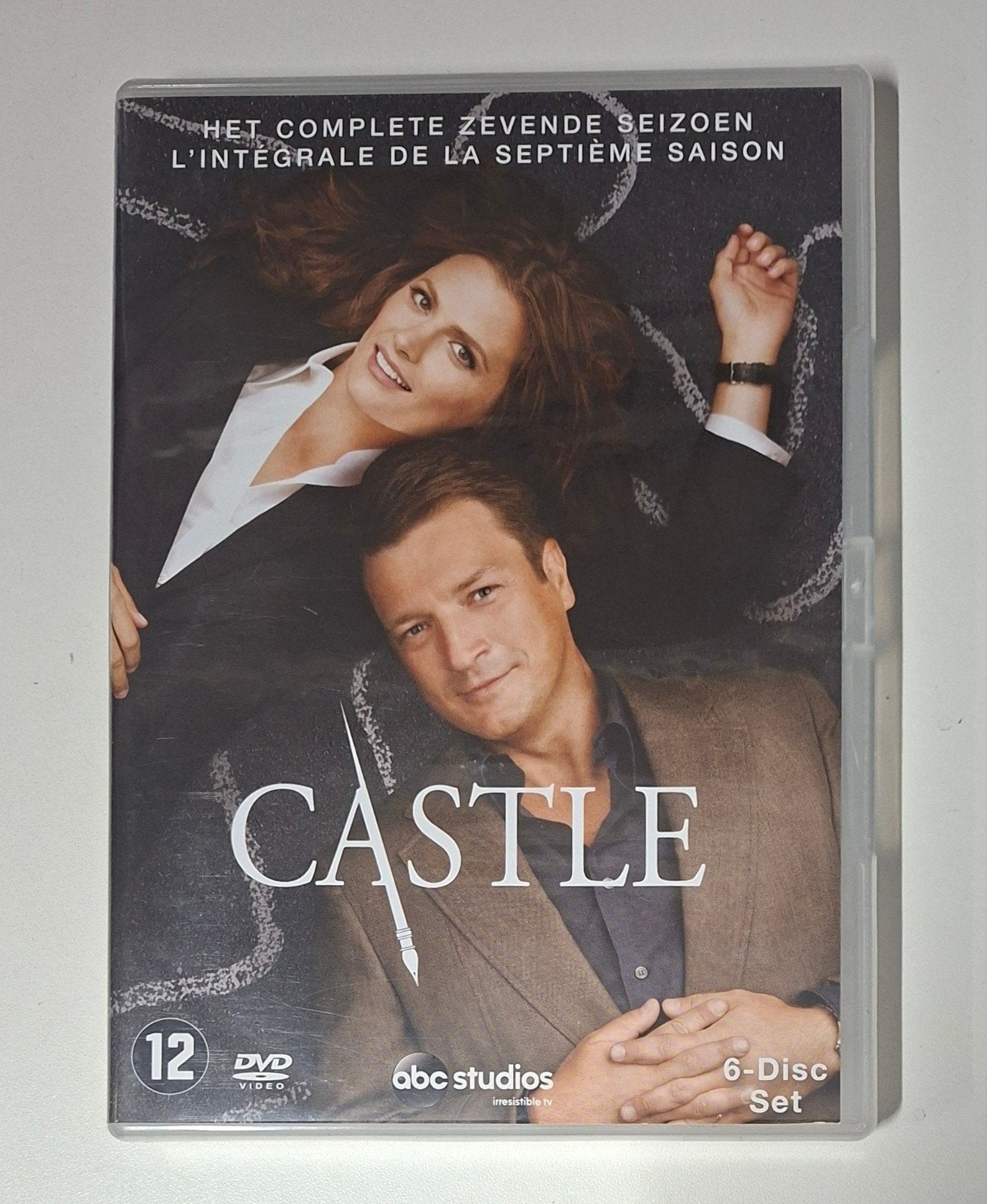 Castle seizoen 7, Nederlands, Seizoen 7, Zo goed als nieuw, Engels
