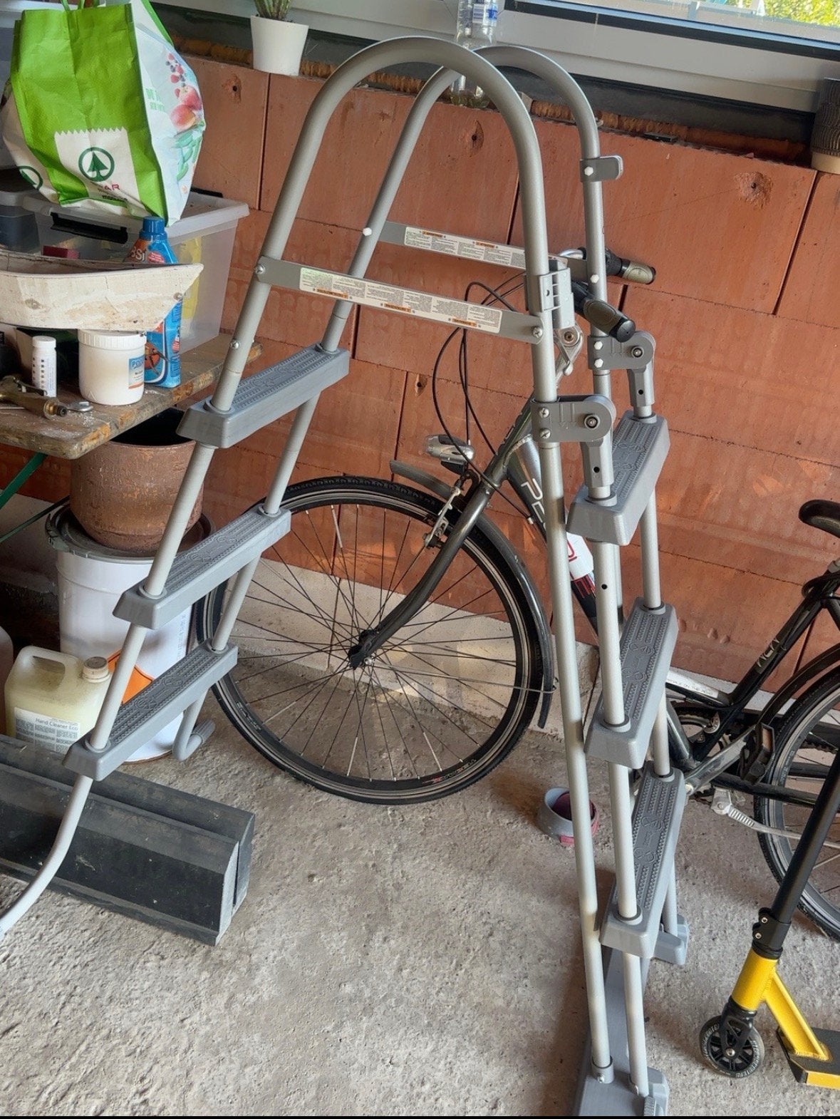 Zwembadladder, Jardin & Terrasse, Enlèvement, Utilisé