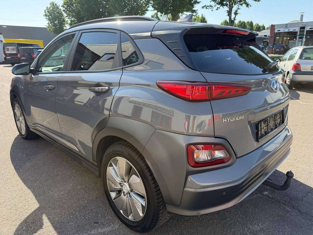 Hyundai KONA e-Kona 64 kWh FULL OPTION! Keyless/Verw & gekoe, Autos, Argent ou Gris, Achat, Euro 6, Entreprise