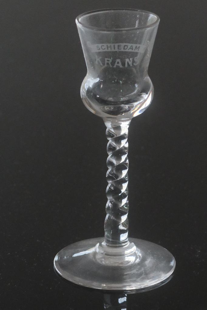 Schiedam - Krans, Collections, Enlèvement