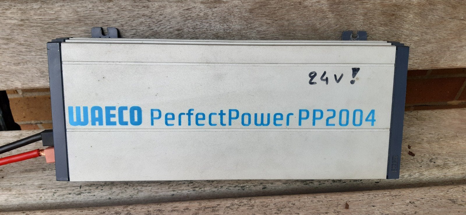 24v naar 220v omvormer 2000w, Ophalen