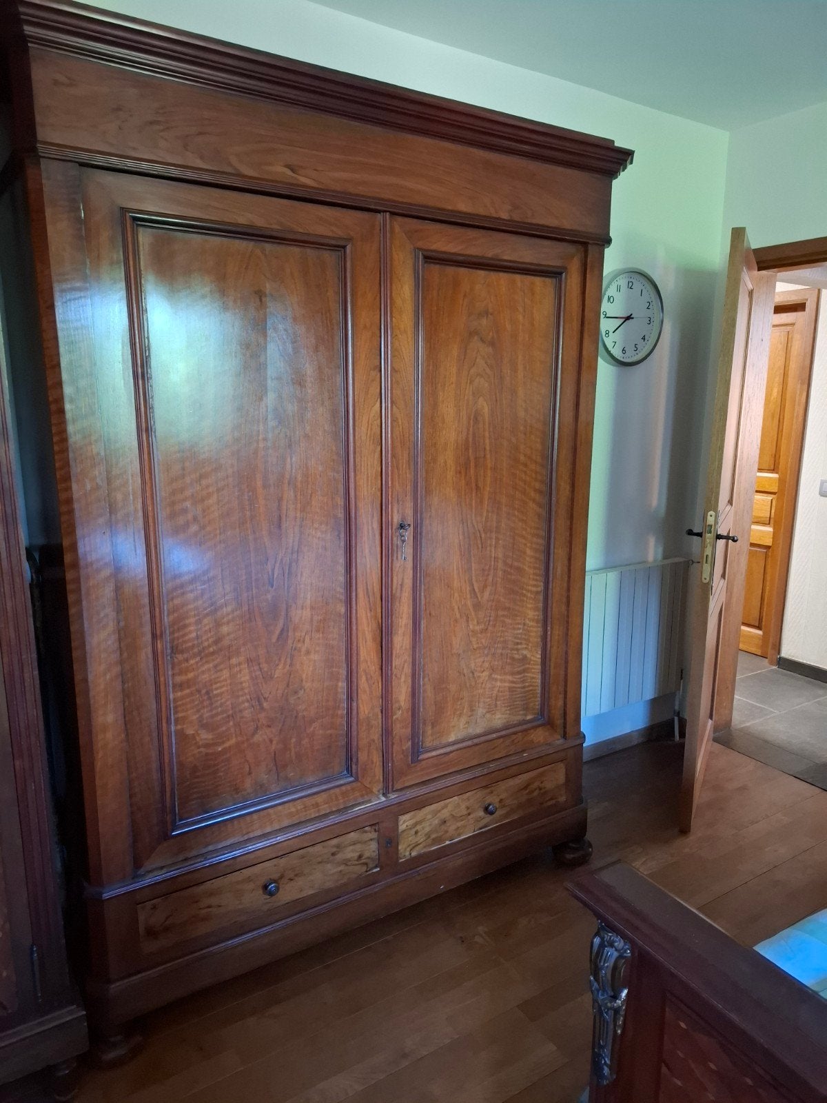 Antique kleerkast 150 x 220, Antiek en Kunst, Ophalen