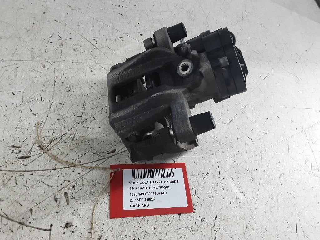 REMKLAUW RECHTS ACHTER Golf VIII (CD1) (5R3615406), Auto-onderdelen, Gebruikt, Volkswagen, Mevr. I. Hauben, Rue de l'Espoir 34 34
4030  GRIVEGNÉE, BE