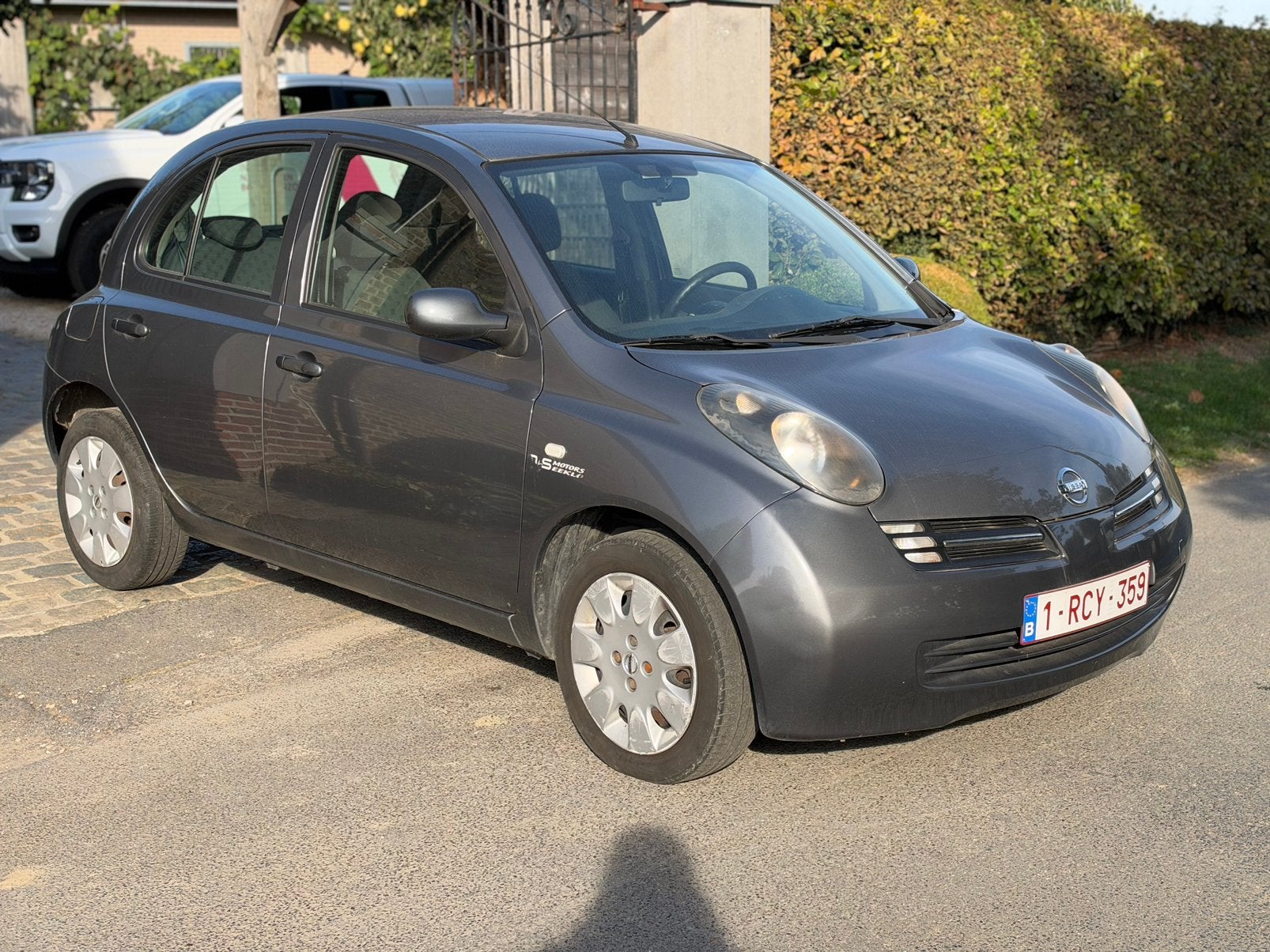 NISSAN MICRA / GOEDE STADWAGEN! / AIRCO! / GEKEURD VVK!, Auto's, Voorwielaandrijving, Dealer onderhouden, Stof, Zwart