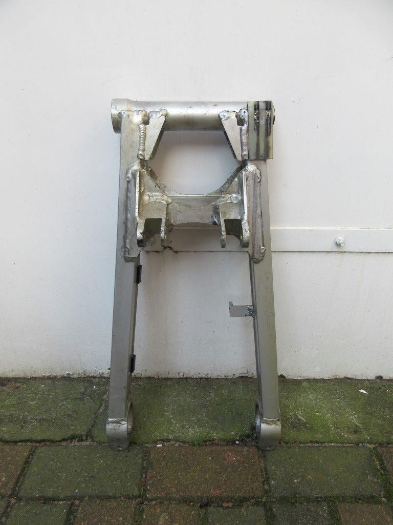 Kawasaki GPz750 achterbrug GPz 750 unitrack achter brug vork, Motoren, Onderdelen | Kawasaki, Gebruikt, Ophalen of Verzenden