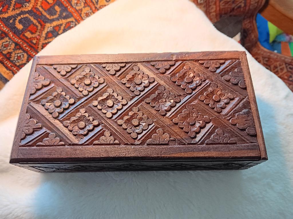 doosje hout indonesisch, Ophalen of Verzenden