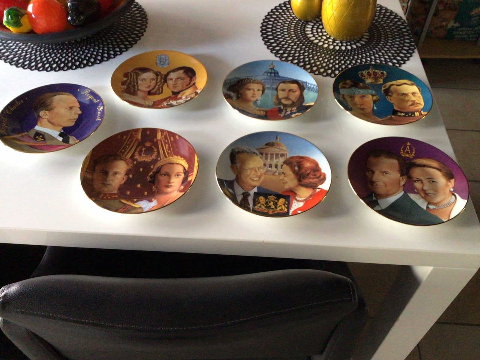 Assiette decorative les 7 pour 50€, Enlèvement