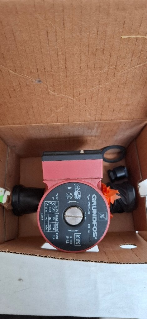 circulateur UPS 25-50, Bricolage & Construction, Enlèvement, Utilisé