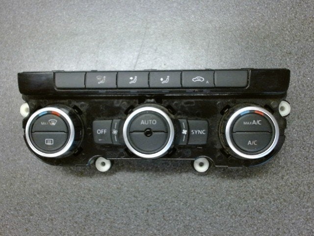 Commande de chauffage VW Touran 2010-2015 3AA907044BP (582A), Autos : Pièces & Accessoires, Enlèvement, Utilisé