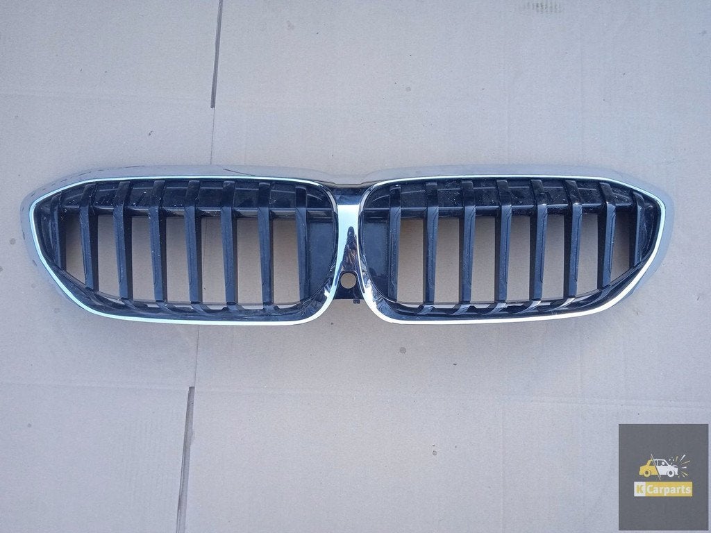 BMW G20 dummy grill, Petuelring 130
80788  Munich, DE, Gebruikt, Info@bmw.de, BMW