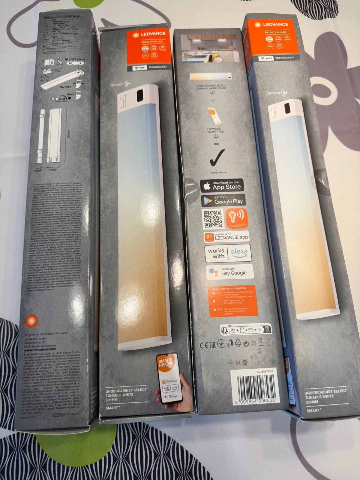 LEDVANCE Smart WiFi Sensor LED Wandlamp – Nieuw, Huis en Inrichting, Lampen | Losse lampen, Nieuw, Led-lamp, Minder dan 10 watt