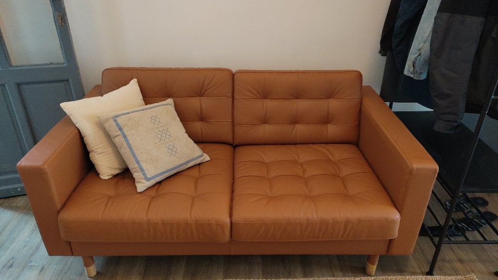 Canapé en cuir brun comme neuf, Maison & Meubles, Canapés | Salons, 75 à 100 cm, Comme neuf, Enlèvement, Deux personnes