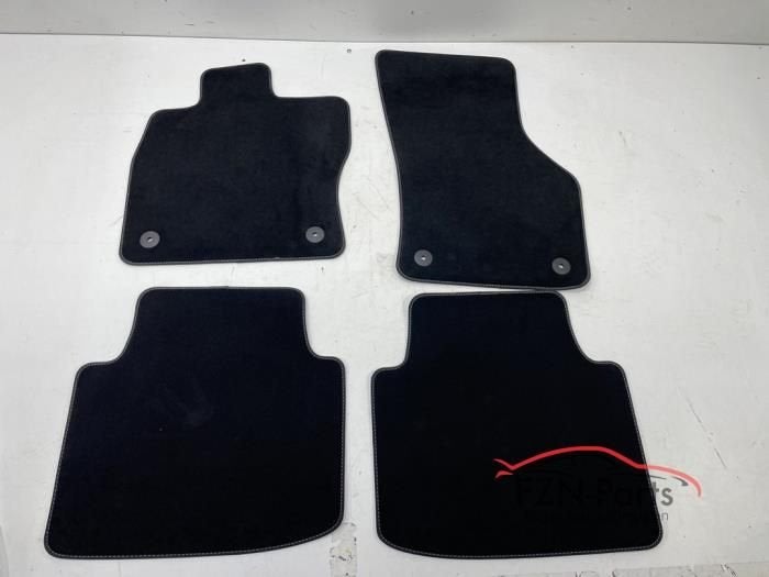 VW Arteon 3G8 Mattenset Grijze Sticksel, Ophalen of Verzenden, Gebruikt