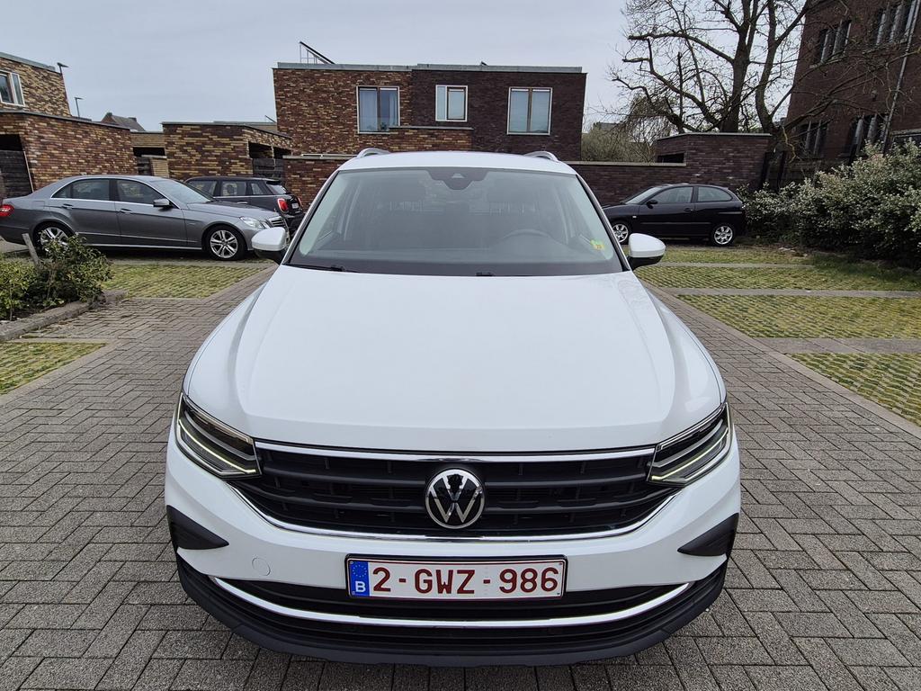 Volkswagen Tiguan life 1.5 TSI, Auto's, Particulier, Tiguan, Achteruitrijcamera, Te koop