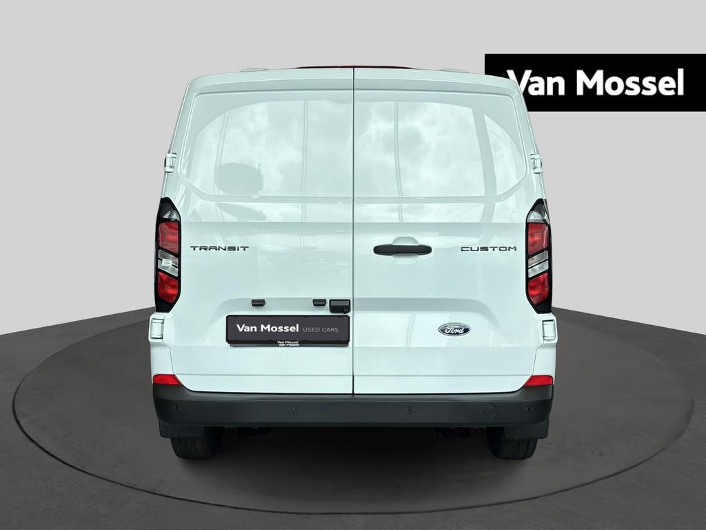 Ford Transit Custom 300S Trend - Camera - Trekhaak, 186 g/km, 4 portes, Entreprise, 3 places