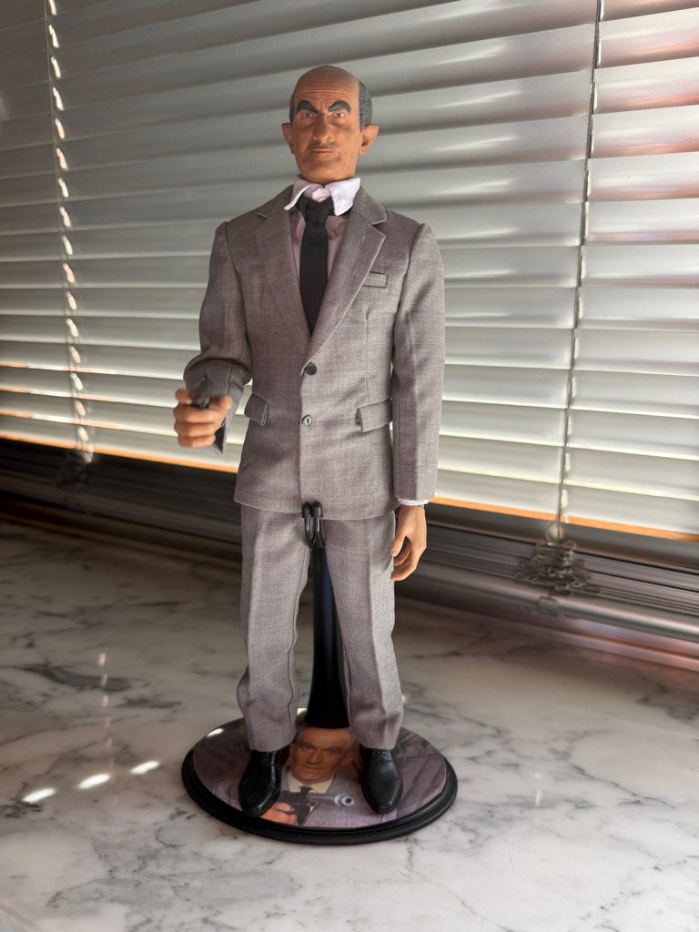 1/6 Fantomas déguisé en commissaire Juve-Louis De Funes, Enlèvement ou Envoi, Comme neuf, Plus grand que 1:35, Personnage ou Figurines