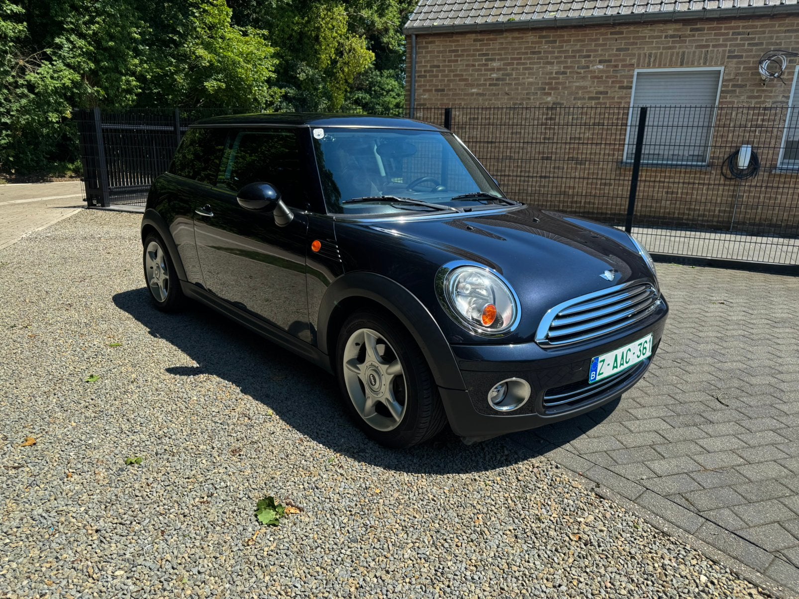 Mini cooper R56 1.6 benzine, Voorwielaandrijving, 4 zetels, Stof, Zwart