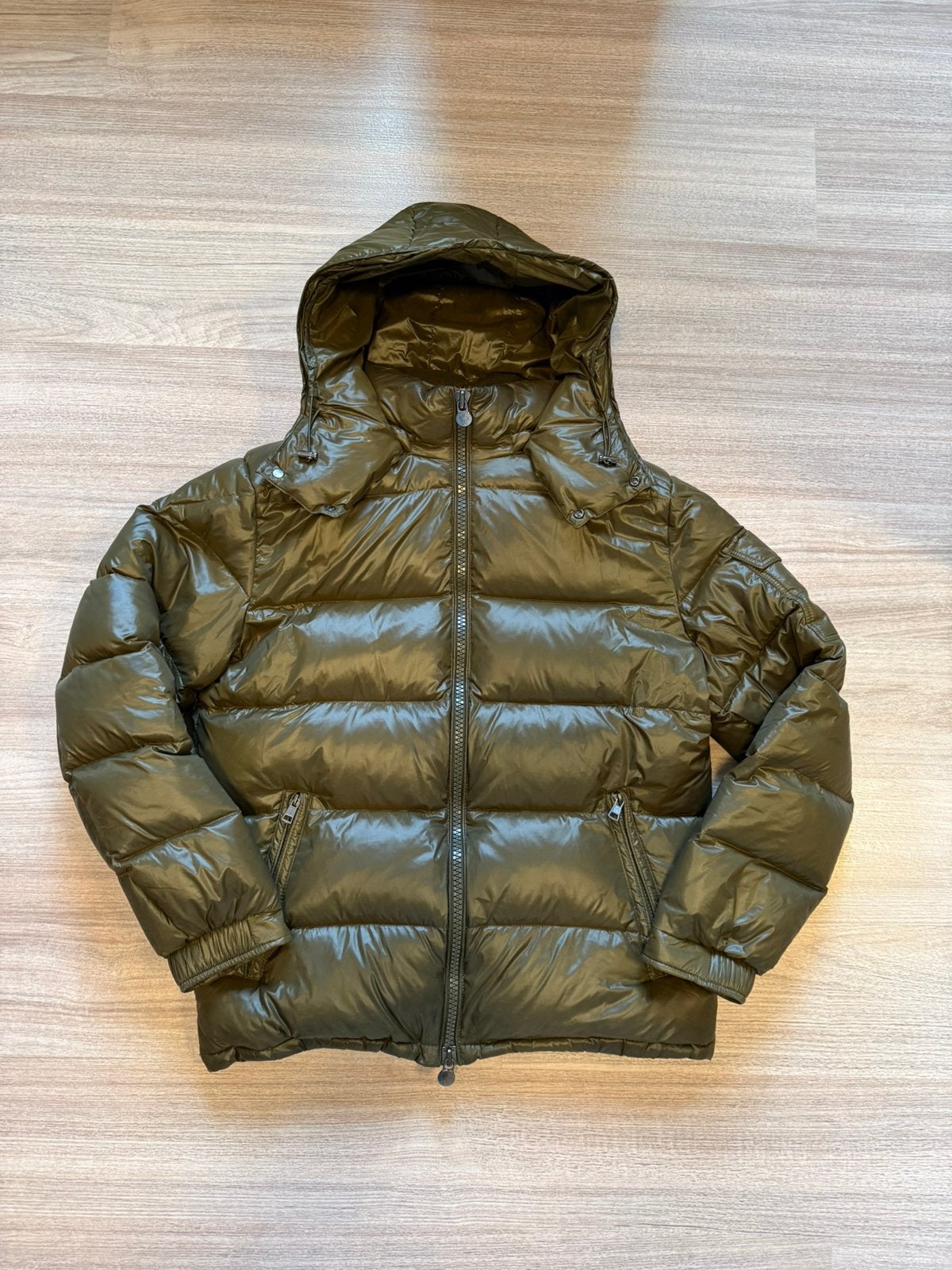 Veste d'hiver Moncler, Enlèvement, Comme neuf, Taille 52/54 (L), Vert