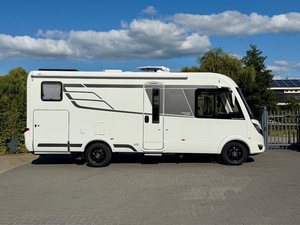 Hymer B-MC I 600 White Line | Mercedes | Bovenkasten | Level, Caravans en Kamperen, Ringverwarming, 7 tot 8 meter, Bedrijf, Diesel