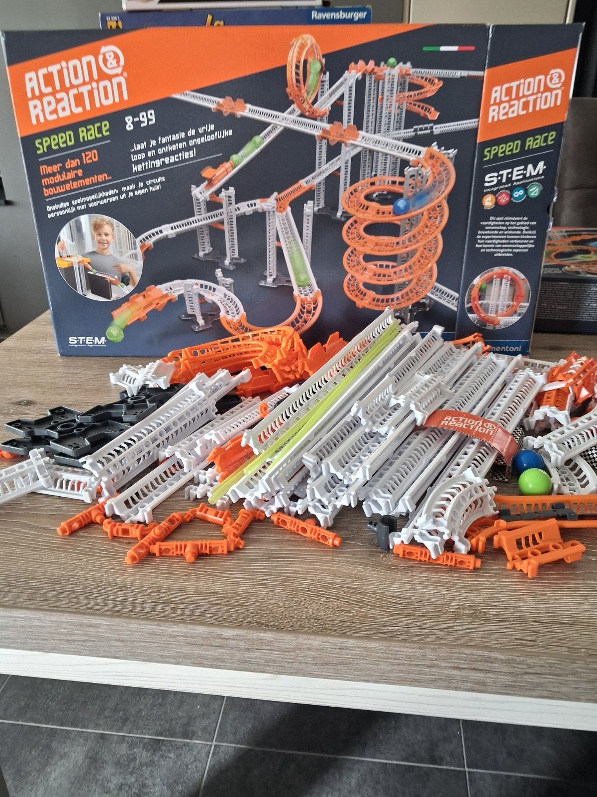 Knikkerbaan, Enlèvement ou Envoi, Utilisé