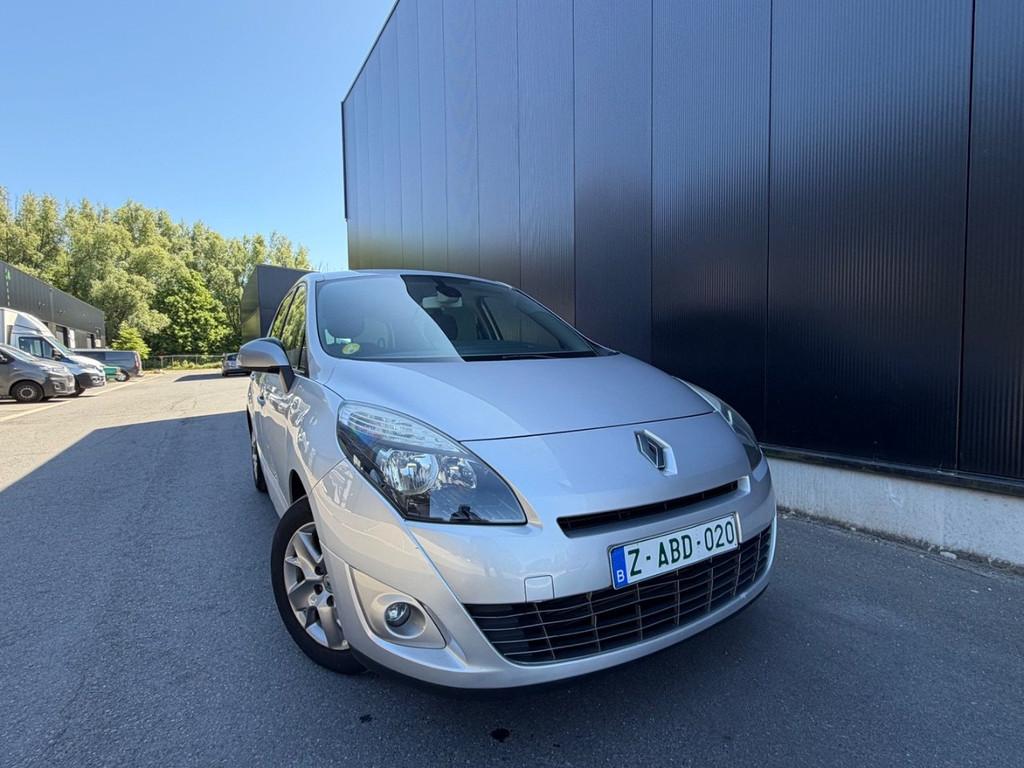 Renault Grand Scénic 1.5 DCI Parisienne / Tomtom Edition, Auto's, Parkeersensor, Euro 5, Stof, Gebruikt
