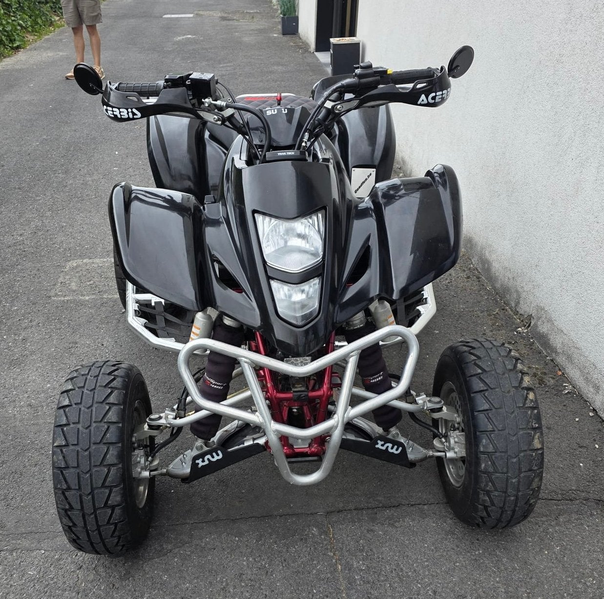 Bumper ART XL suzuki ltz, Motoren, Quads en Trikes