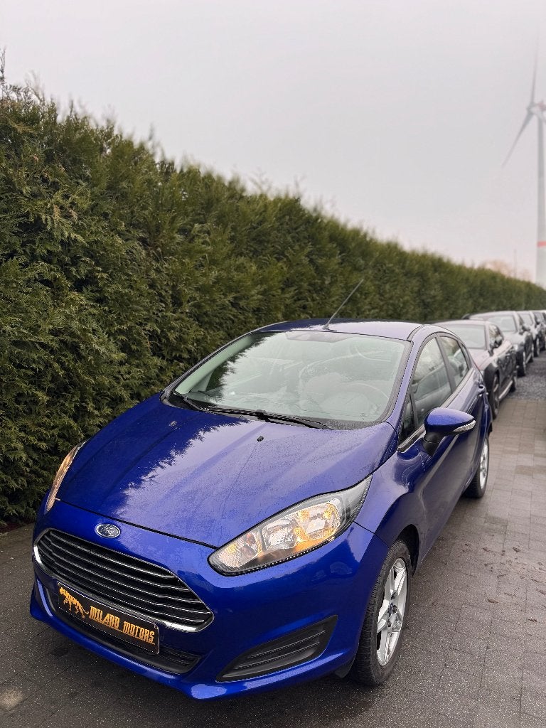 Ford Fiesta 1.0 Facelift, Auto's, Ford, Euro 5, Stof, https://public.car-pass.be/vhr/6338f2a5-d27f-4795-ab5d-1110726b3a35, Zwart