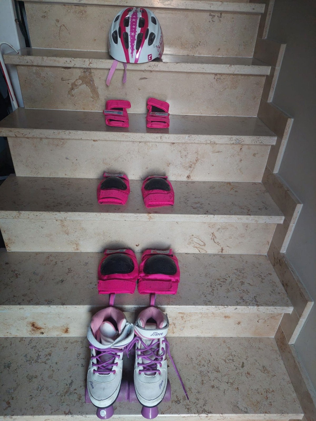 Rolschaatsen maat 31-32 inclusief bescherming, Kinderen en Baby's, Ophalen, Zo goed als nieuw, Kinderen