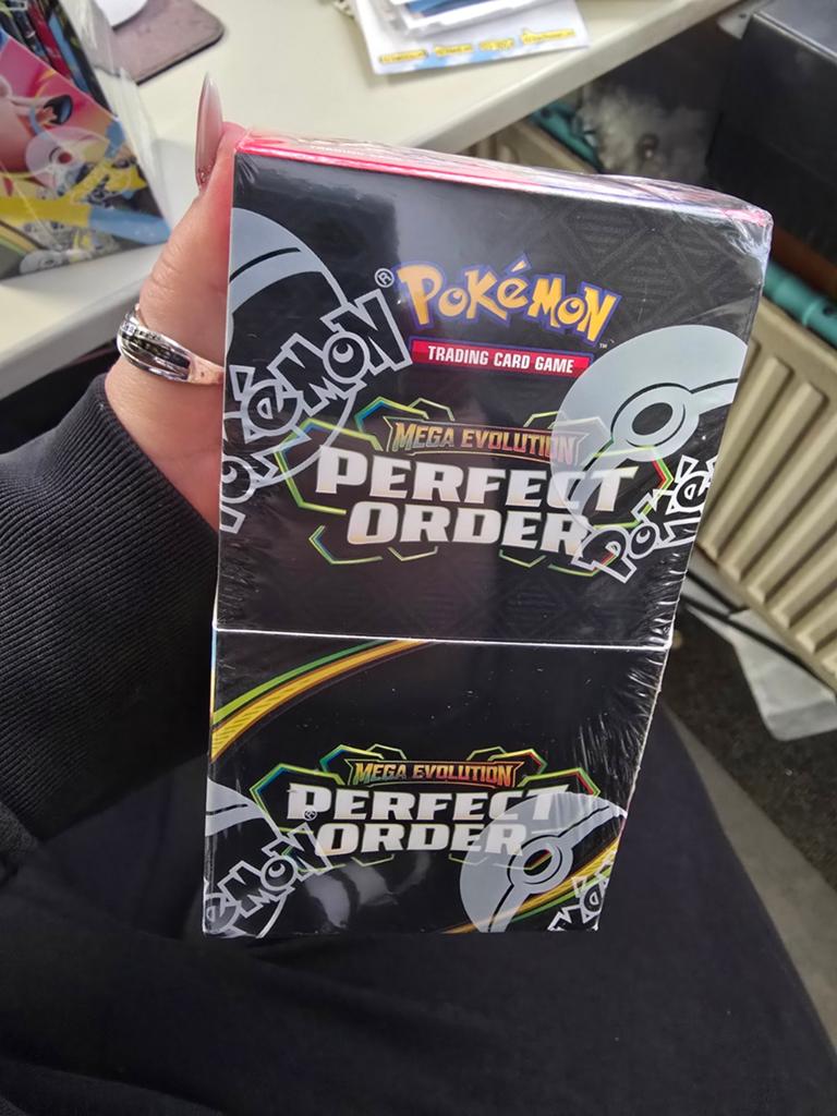Pokemon perfect order, Ophalen of Verzenden, Nieuw, Overige typen, Foil