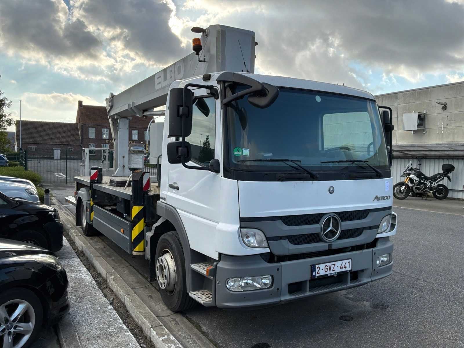 Mercedes-Benz Atego Truck 2011 avec plateforme aérienne (à, Autos, Achat, Entreprise, Autres carburants, Mercedes-Benz